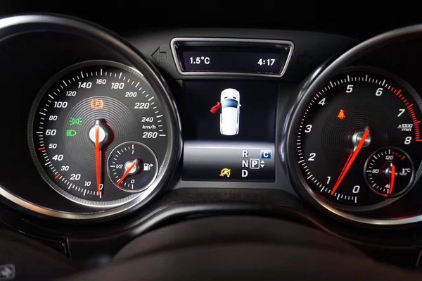 17款奔驰GLE400 港口动感越野车最新报价-图5