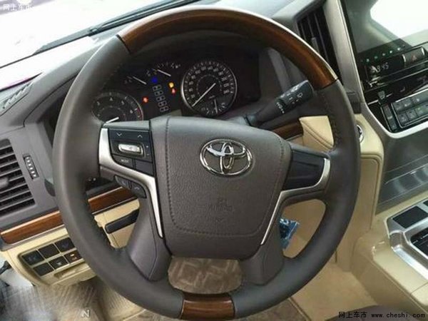 平行進口車酷路澤4000 16款V6行情大揭秘-圖7