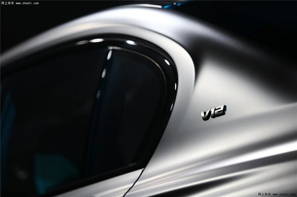 新BMW 7系旗舰 M760Li xDrive创新登场-图3