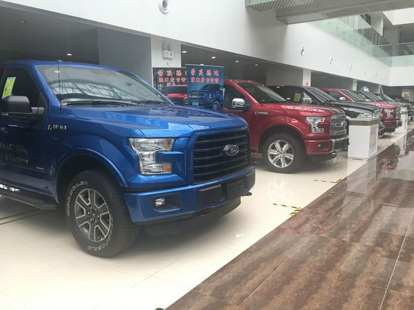 39万福特F150 XLT版降价 宝石蓝/宝石红-图6