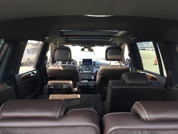 奔馳GLS450強(qiáng)悍362馬力100萬起秒中規(guī)-圖10