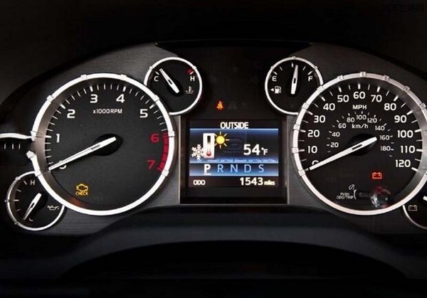 2016款丰田坦途 皮卡改装42.2万限时降价-图8