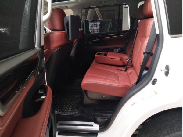 18加版雷克萨斯LX570 LED雾灯155万无利-图7