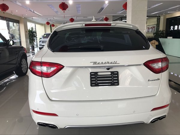 2017款玛莎拉蒂莱凡特 特价108万关注多-图3