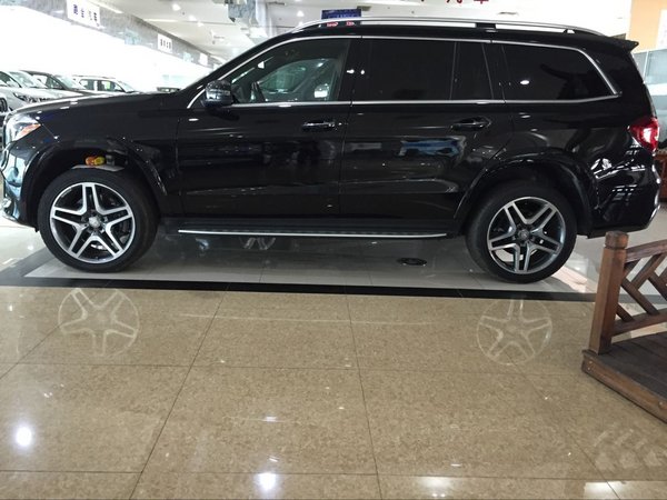 17款美規(guī)奔馳GLS500豪華型 現(xiàn)車天津價(jià)格-圖2