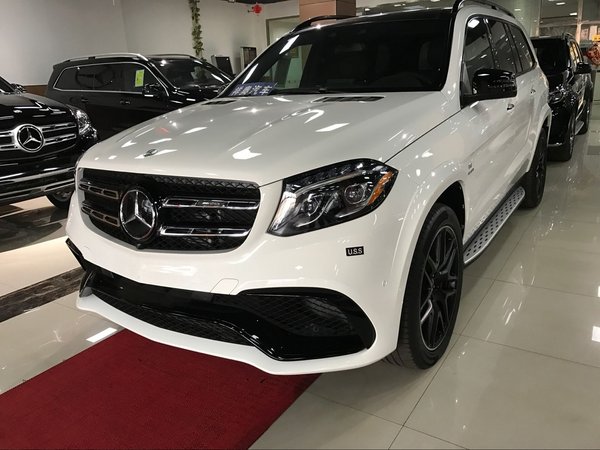 2017款奔驰GLS63现车 AMG运动包围新配置-图1