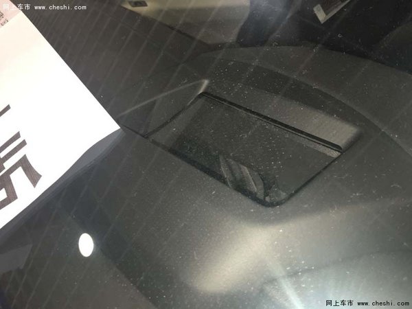 路虎揽胜运动3.0现车 高配低价皇室风格-图6