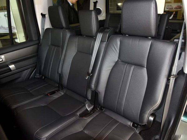 路虎發(fā)現(xiàn)四現(xiàn)車降底價 最時尚路虎顏值高-圖7