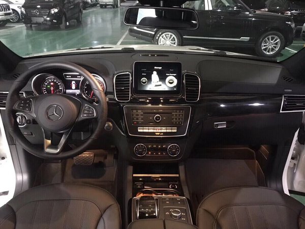 2017款加版奔驰GLS450 超舒适越野大揭秘-图5
