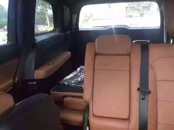 2017款奔馳GLS550現(xiàn)車(chē) 運(yùn)動(dòng)奔馳低價(jià)搶購(gòu)-圖5