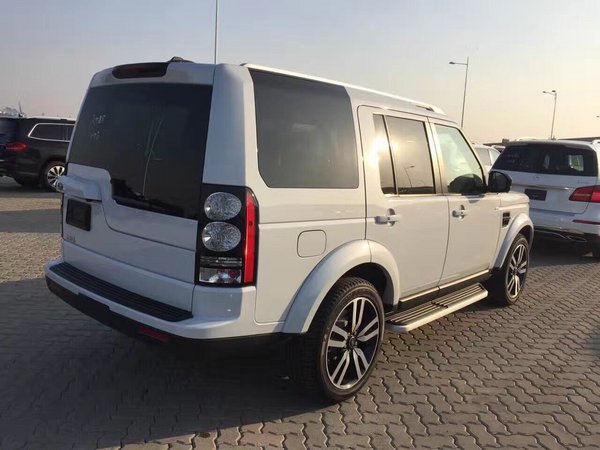 路虎發(fā)現(xiàn)四現(xiàn)車 王者風(fēng)范大氣越野低報價-圖3