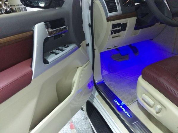 豐田陸巡丐版4000改裝 車城實(shí)拍價(jià)格速降-圖5