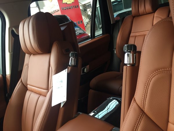 路虎揽胜巅峰加长SV版 梦想豪车375万起-图10