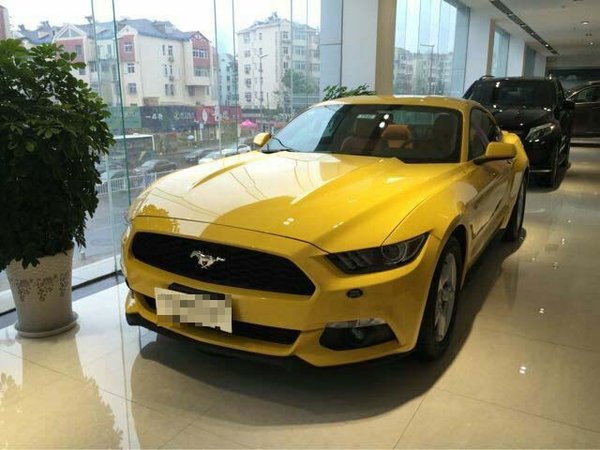 2016款福特野馬2.3T 分期貸款29萬起現(xiàn)車-圖3