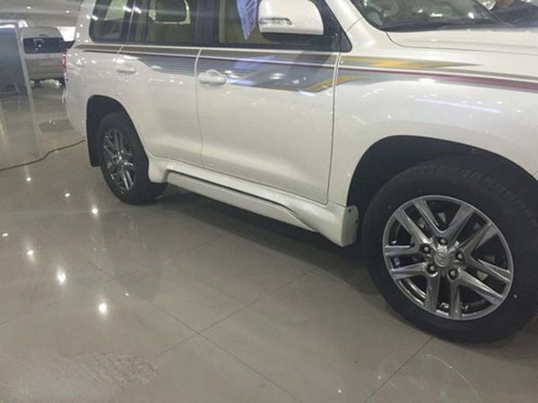 17款豐田蘭德酷路澤4000 V6新款拆箱價(jià)格-圖3