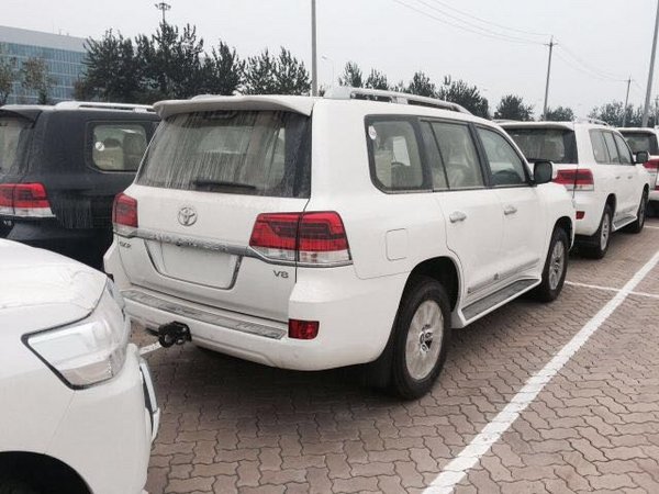 豐田酷路澤4600港口現(xiàn)車 批發(fā)全國(guó)最低價(jià)-圖6