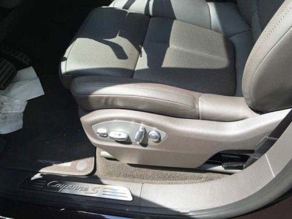 保时捷卡宴高颜值SUV 震撼底价备受瞩目-图8