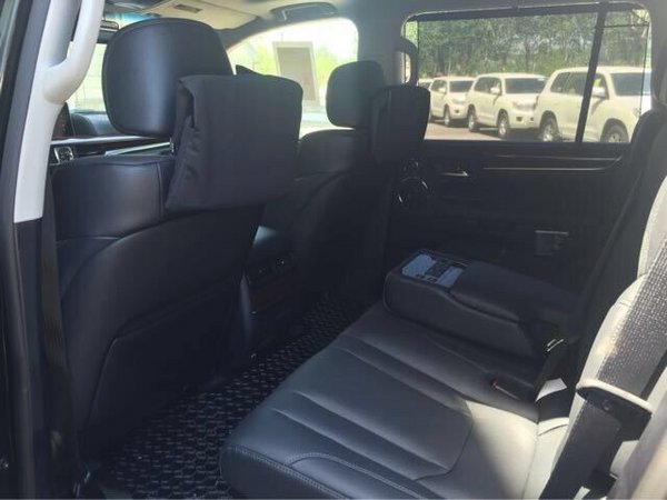 16款雷克薩斯LX570中東版 港口降價過萬-圖7