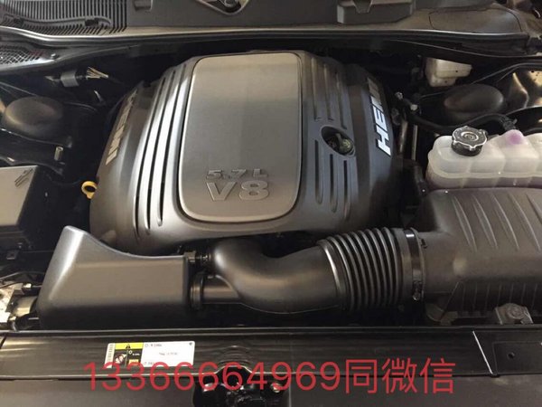 道奇挑战者5.7L透底 V8骚气抢占公路风头-图6