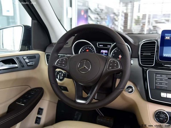 2017款奔馳GLS450 強(qiáng)悍越野動(dòng)力性能出眾-圖9