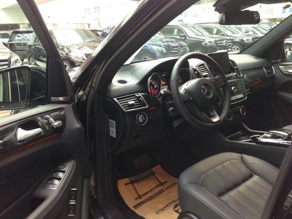 17款奔馳GLS450性能配置 七座SUV特價車-圖5