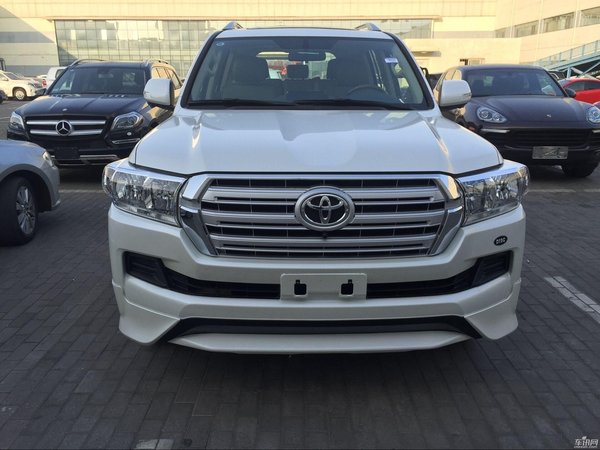 2016款酷路澤4000最高降2萬元 現(xiàn)車充足-圖2