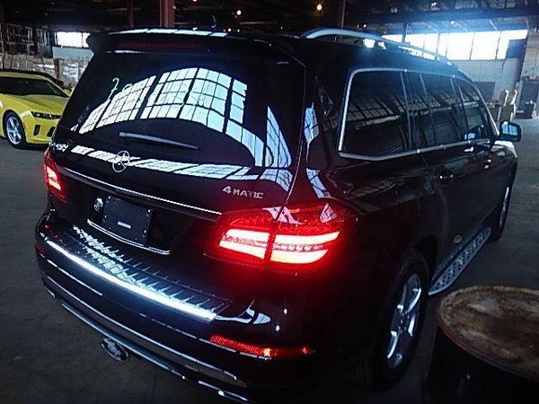 17款奔馳GLS450現(xiàn)車 黃金周奔馳重磅降價-圖3