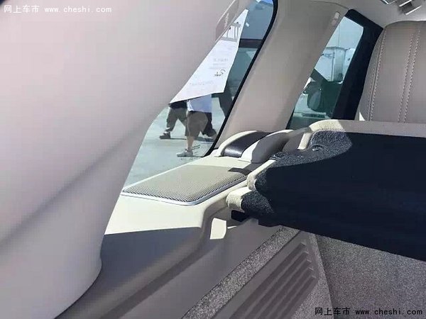16款路虎揽胜行政版 分期购车乘路虎越野-图8