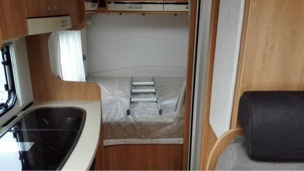 宾士盾房车德福环球巴士 2.3L柴油版豪惠-图7