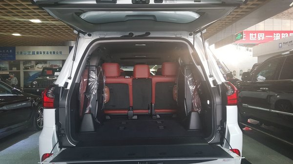 2017款雷克薩斯LX570 搭載5.7升V8發(fā)動機-圖8