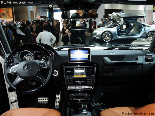 2014YG63AMG (wn)F@Gػ݃r