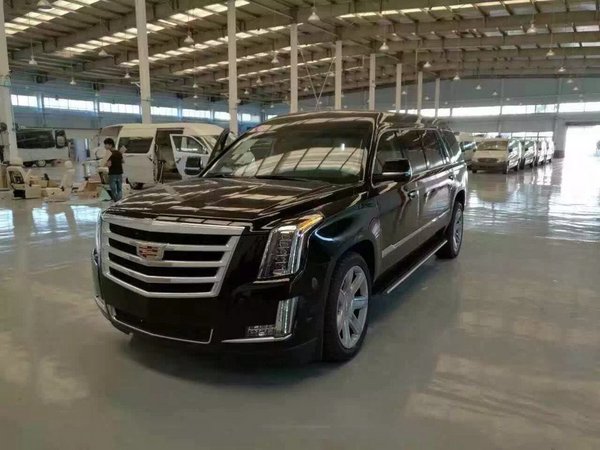 凱迪拉克總統(tǒng)一號現(xiàn)車 奢華內飾首次曝光-圖2