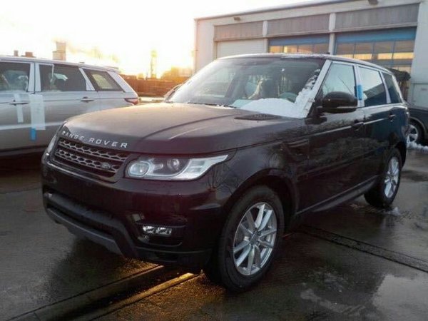 17款路虎揽胜运动版 坐拥新景观感受激情-图1