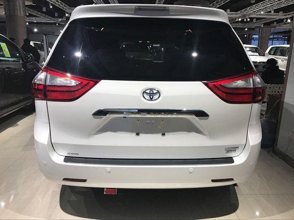 2017款豐田塞納四驅(qū)8速 現(xiàn)車39萬贈禮遇-圖7