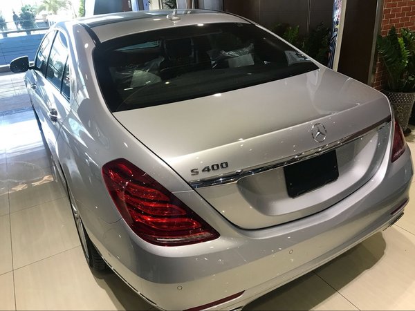 17款奔驰S400现车 19轮豪轿3.0T特价处理-图4