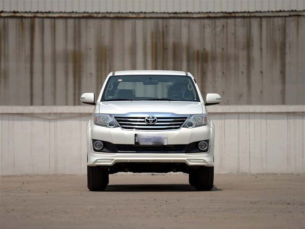 2016款豐田穿越者 都市叢林四驅(qū)越野SUV-圖1