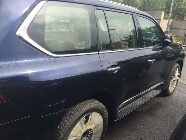2016款雷克萨斯LX570配置行情 优惠报价-图4
