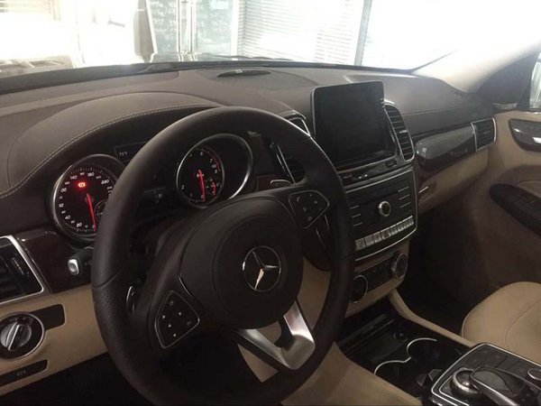 17款奔馳GLS450現(xiàn)車 全配行情103萬獨惠-圖4