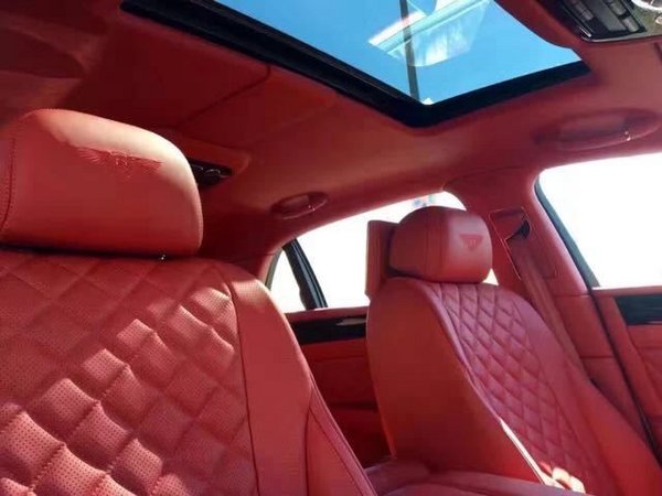 2017款宾利飞驰4.0T V8S报价天津港现车-图6