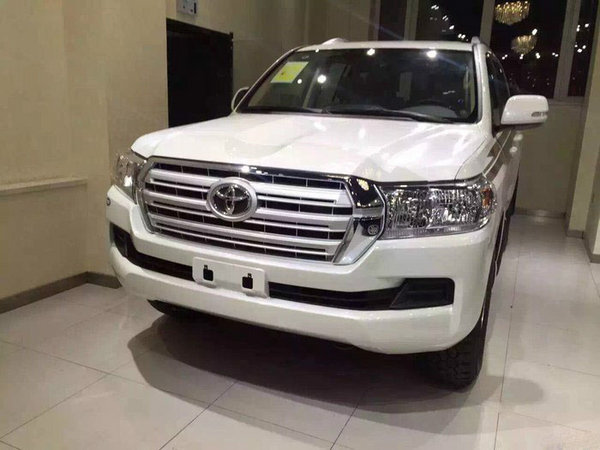 豐田酷路澤4000現(xiàn)車 降價風(fēng)暴惠聚自貿(mào)區(qū)-圖1