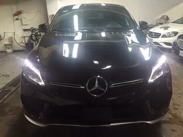 奔驰GLE450气质越野车 全网最低报价98万-图2