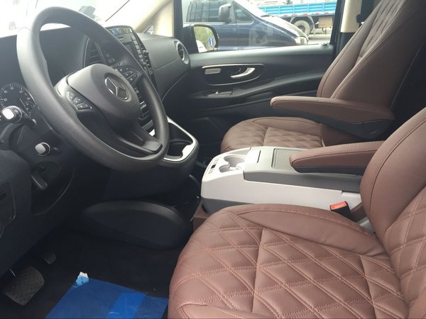 2016款奔驰MTERIS 商务奔驰2.0T汽油特惠-图5