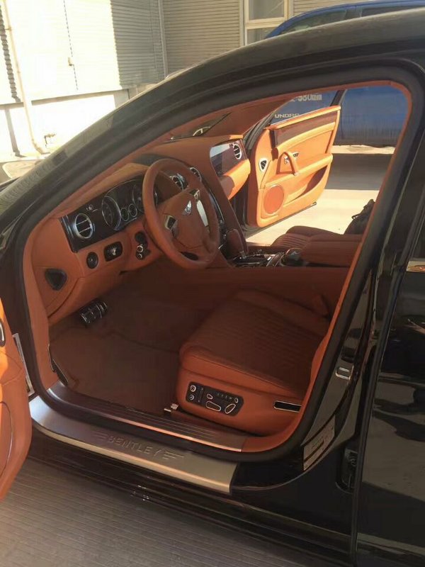 2017款宾利飞驰4.0T 全时四驱4座进口SUV-图7