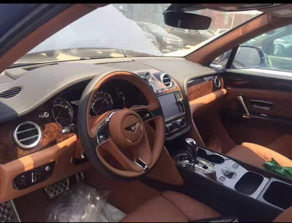 全新宾利添越世界顶级SUV 高调展现奢华-图5