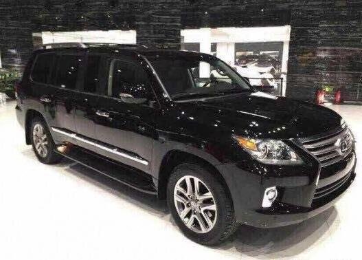國內(nèi)一臺(tái)雷克薩斯LX570 防彈加長版凌志-圖1