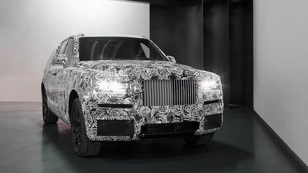 2017款劳斯莱斯SUV 全球顶级豪华SUV实拍-图2