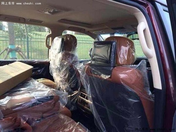 雷克萨斯LX570平价提车 老款暴降10万享-图11