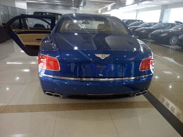 2016款賓利飛馳4.0T現(xiàn)車 巨降豪駕迎金秋-圖3