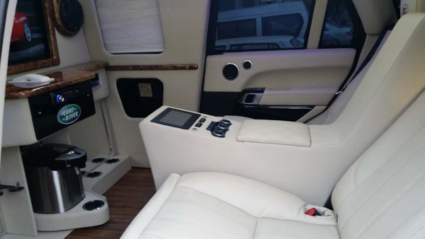 路虎皇家一号底价推崇 新揽胜加长5.98米-图5
