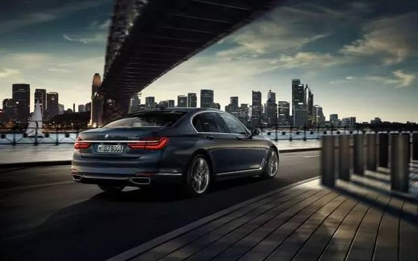 7月24日全新BMW 7系品鉴沙龙邀您体验-图8